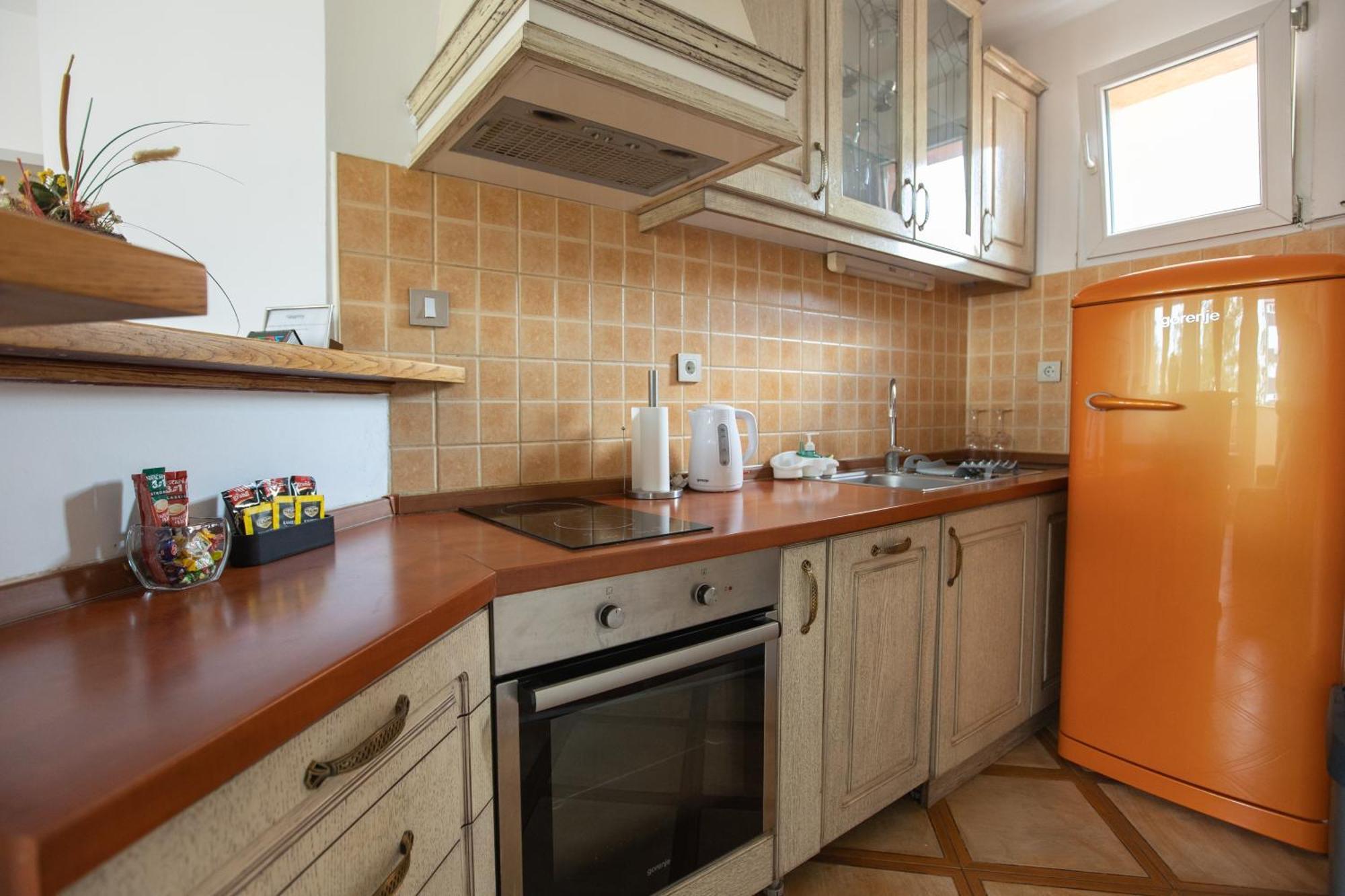 4 Rooms Apartments Ni Esterno foto