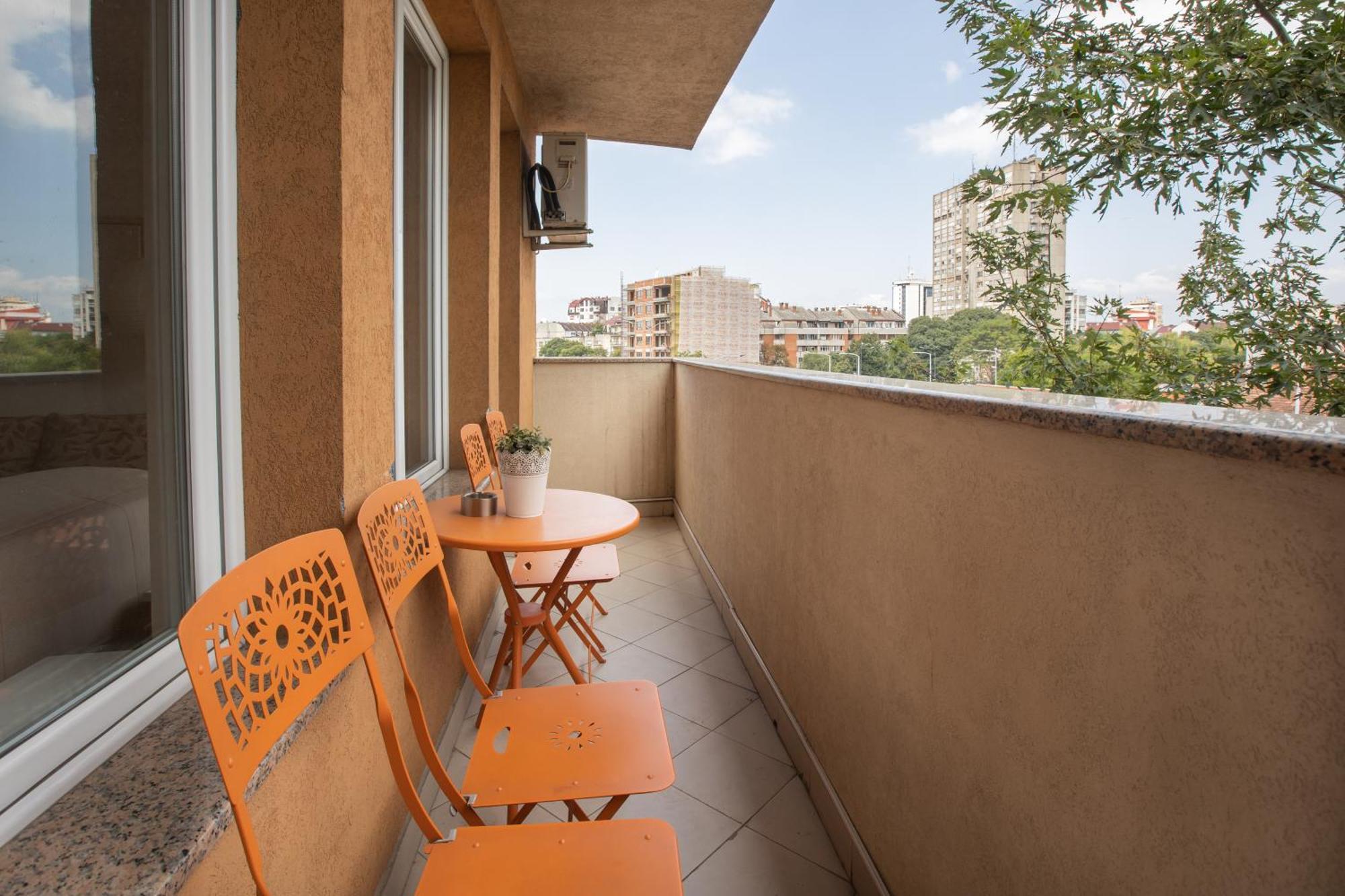 4 Rooms Apartments Ni Esterno foto