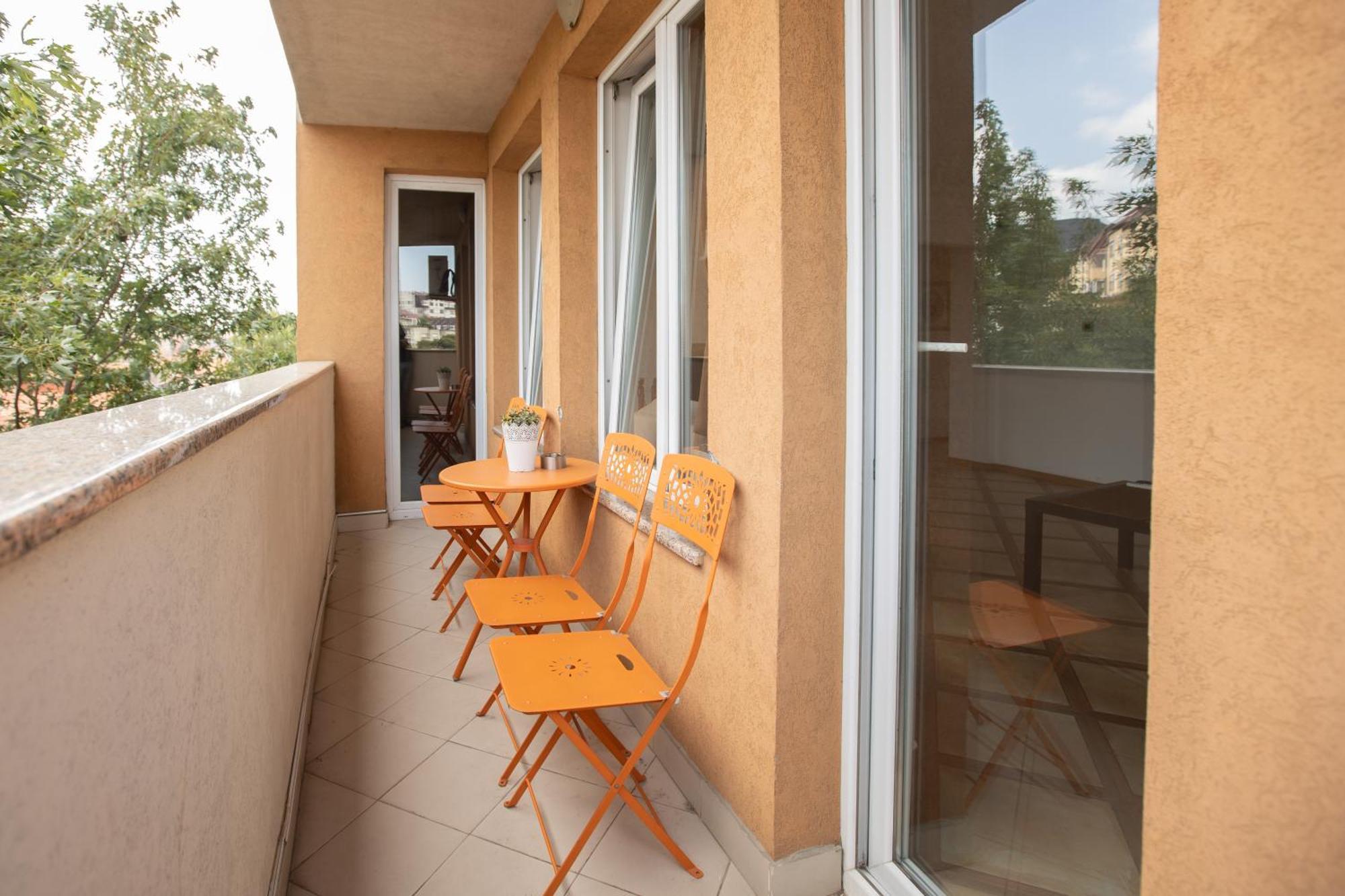 4 Rooms Apartments Ni Esterno foto