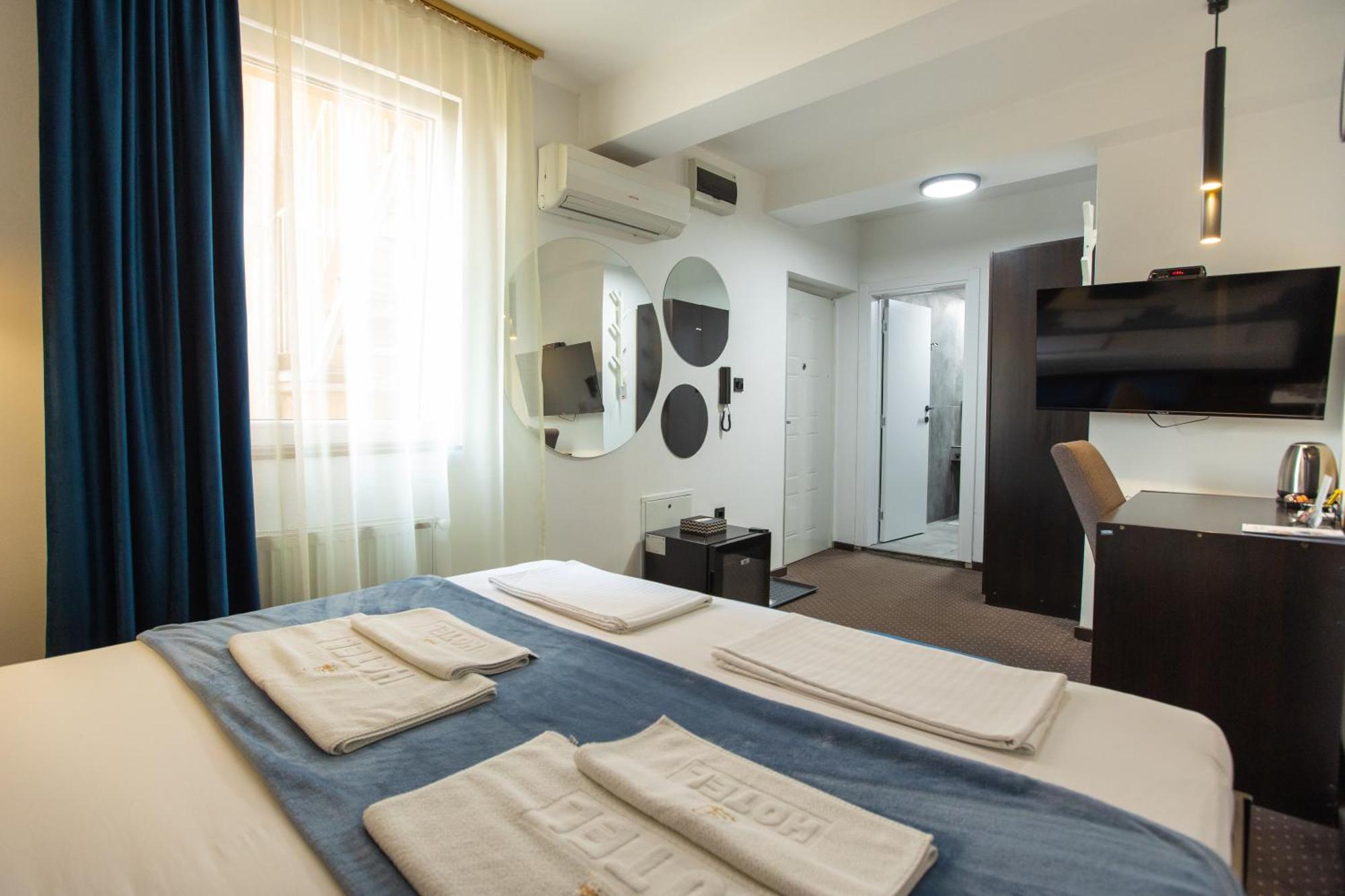 4 Rooms Apartments Ni Esterno foto