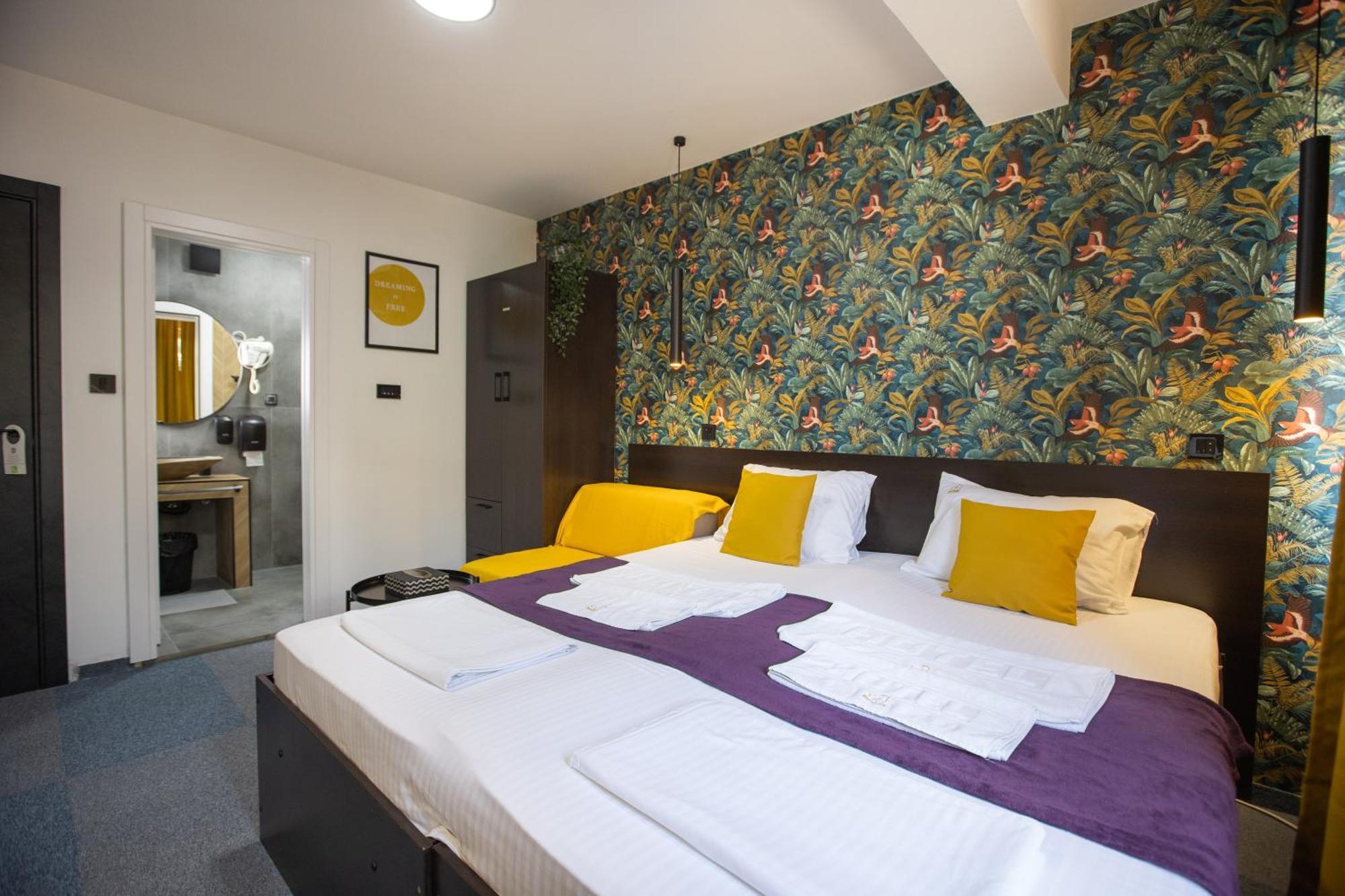 4 Rooms Apartments Ni Esterno foto